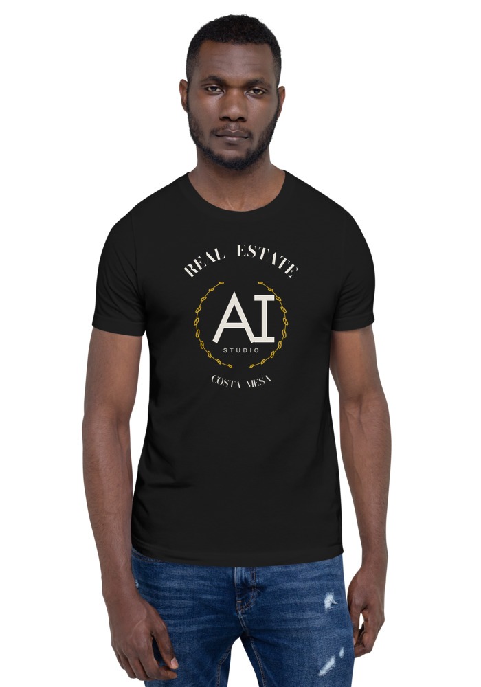 Laurel crest tee
